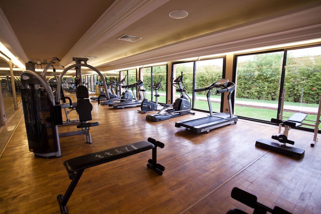 Готель Kenzi Club Agdal Medina Lahebichate Екстер'єр фото The gym at the hotel
