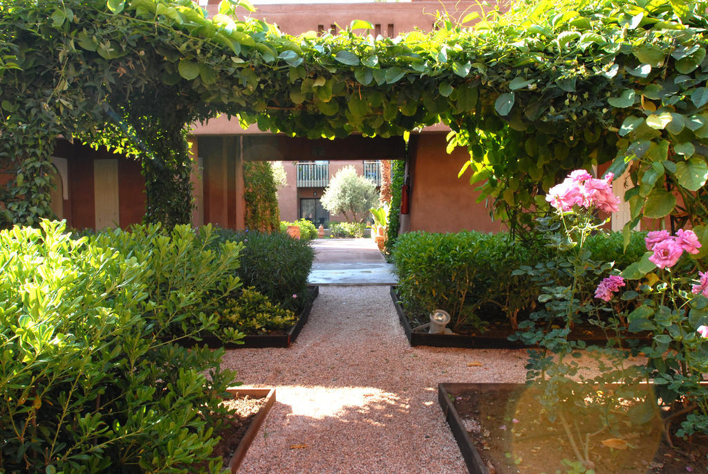 Готель Kenzi Club Agdal Medina Lahebichate Екстер'єр фото The garden of the hotel